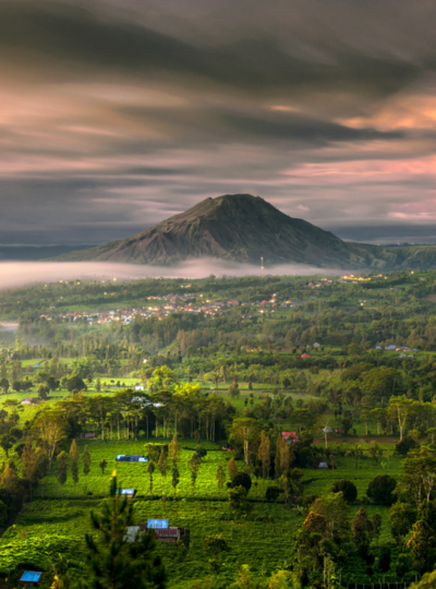 01/02 金塔瑪尼火山4X4日出之旅→特色髒鴨風味餐→德哥拉朗梯田→烏布市區(烏布皇宮/傳統市集/猴林路文創設計小店)
