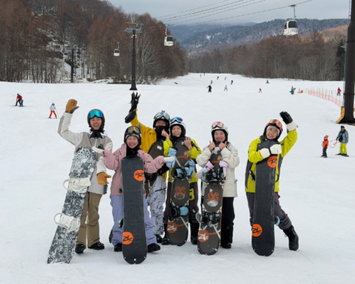 快樂滑雪日 (安排專業教練五小時教學課程)