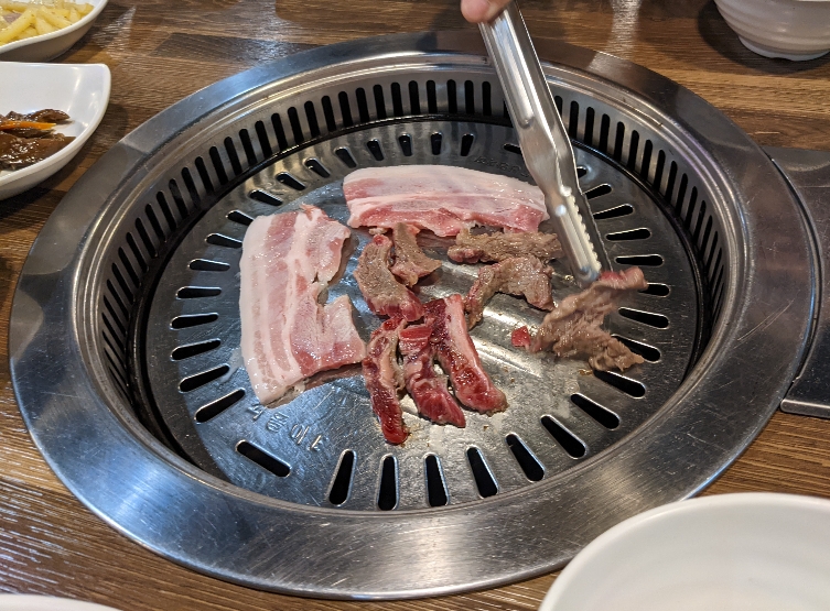 Day1 台北→馬尼拉→薄荷島機場→暢遊小長灘廣場→韓式燒烤+痛風海鮮鍋