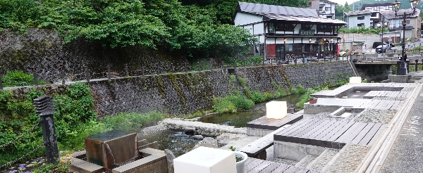 立山寺→蕎麥麵定食→銀山溫泉→溫泉飯店料理