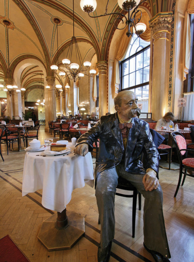 06/20 美泉宮～熊布朗宮→百水公寓→百水藝術村→中央咖啡館→格拉本大街→聖斯德望主教座堂