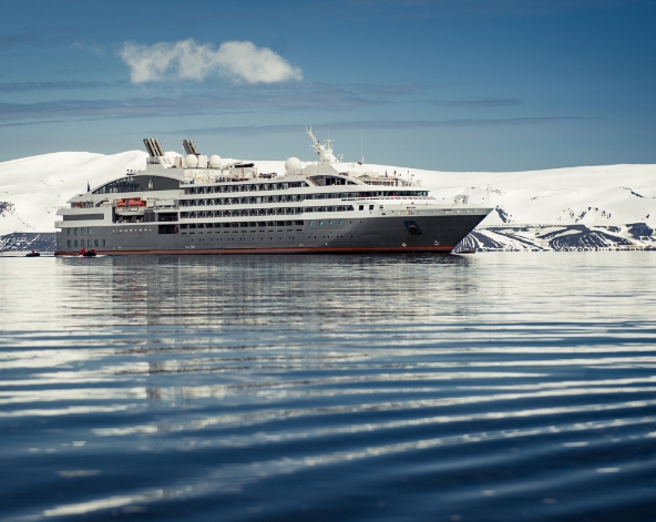 12/27 穿越德瑞克海峽【航海日】