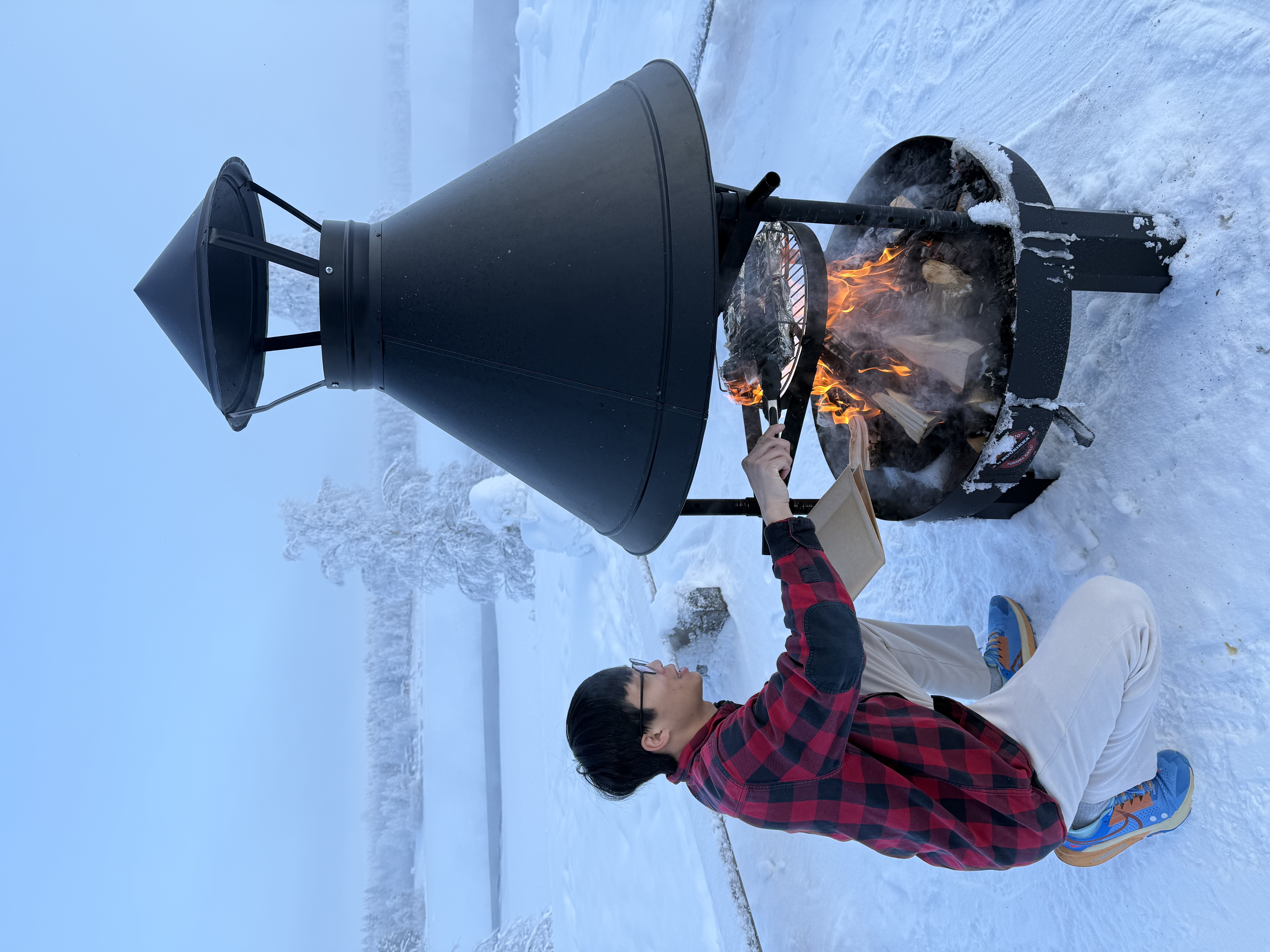 民宿 → Vikaköngäs登山 → 民宿