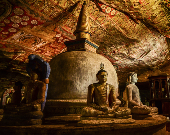 悠閒早晨時光→世界文化遺產 丹布勒石窟寺